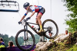 Bikeři Čábelická i Cink se dotáhli na rekordmany - Sport.cz